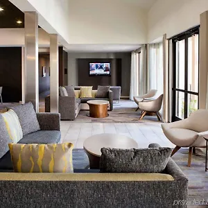 Courtyard By Marriott Airport Hotel Phoenix